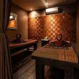 Budapest VI. Szondi utca thai masszázs galéria