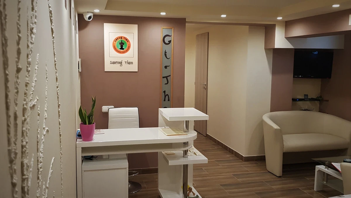 Saeng Tian XIII. Béke utca hero kép